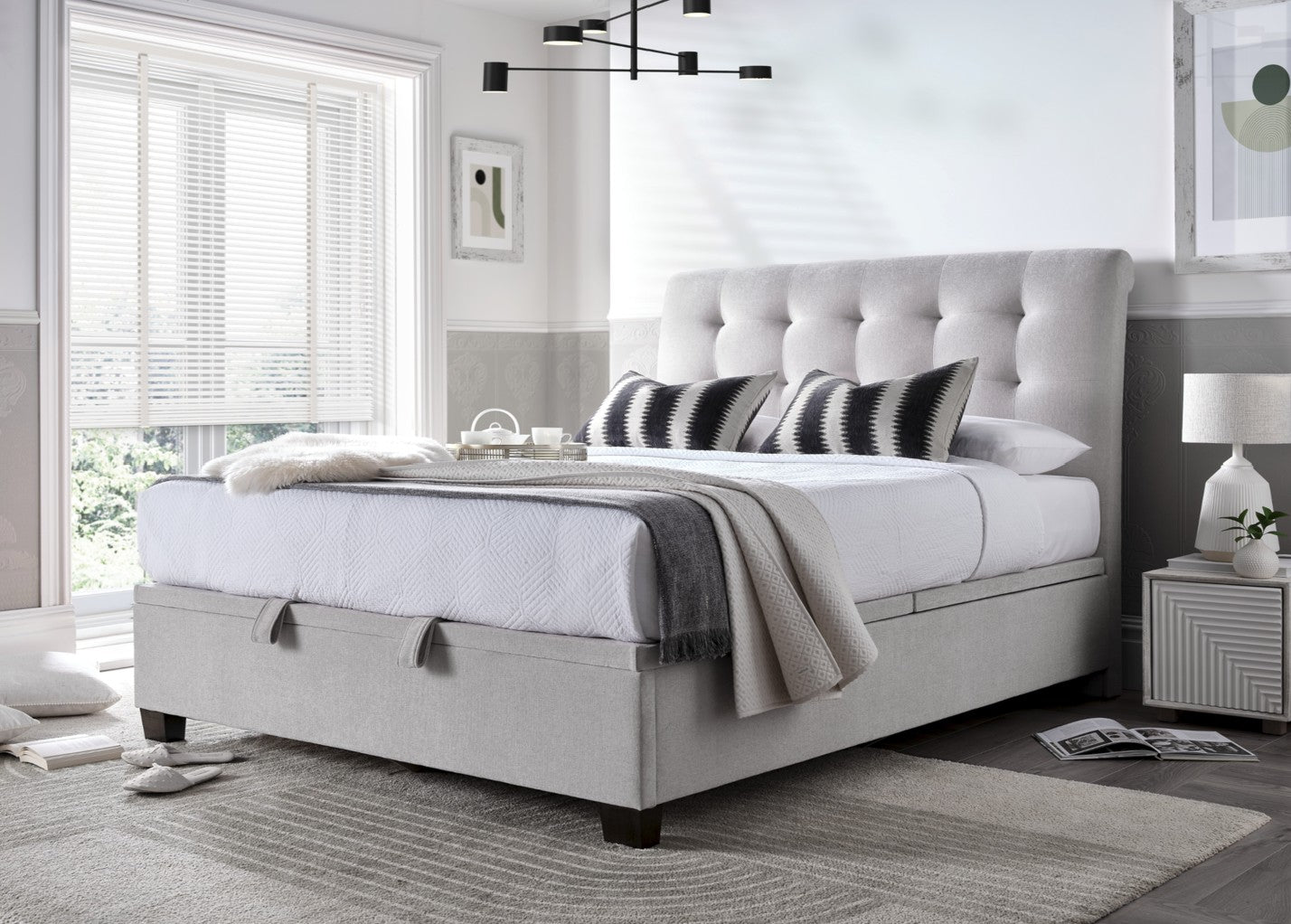 Ashbrooke Ottoman - Bed Frame