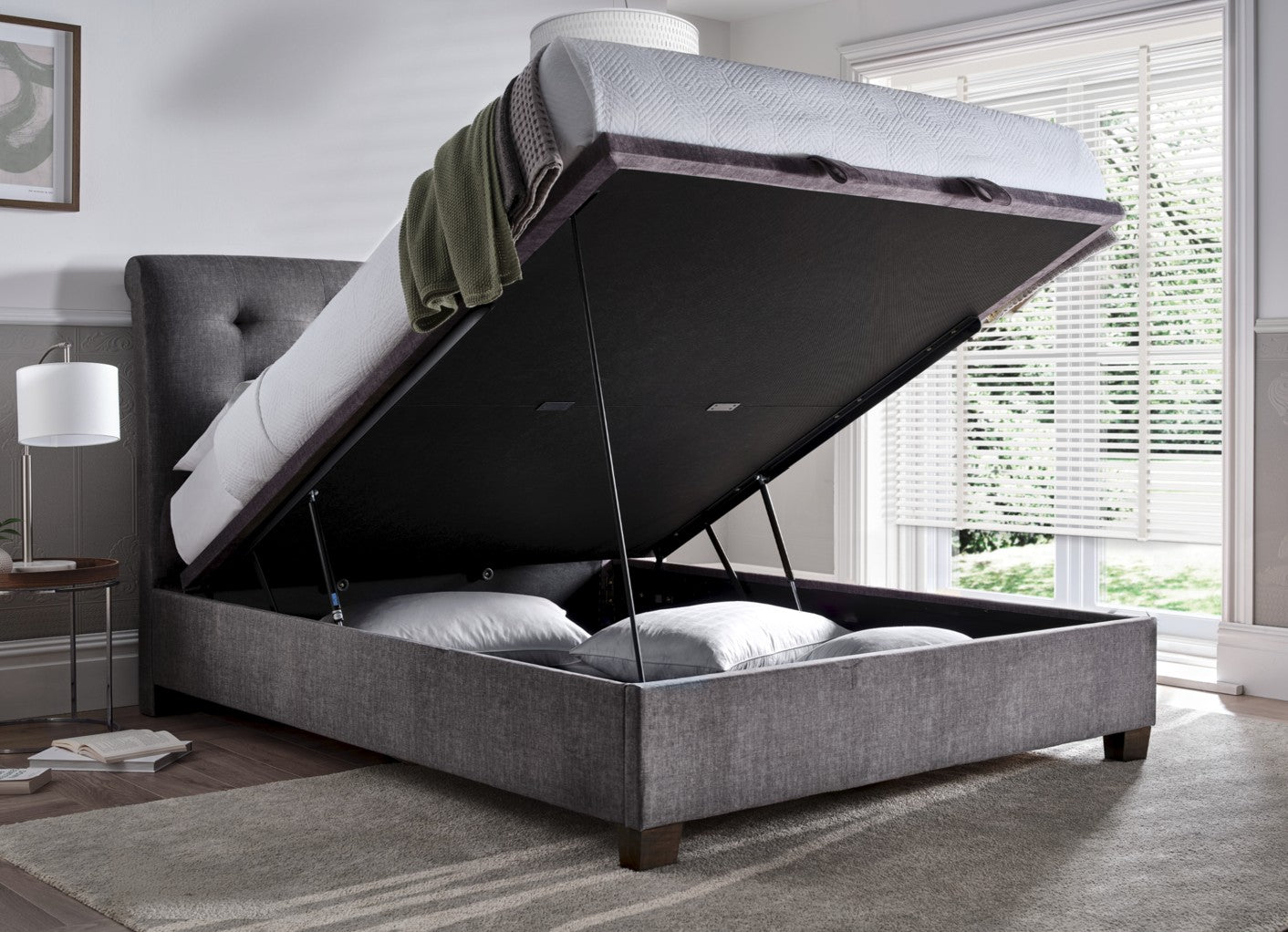 Ashbrooke Ottoman - Bed Frame